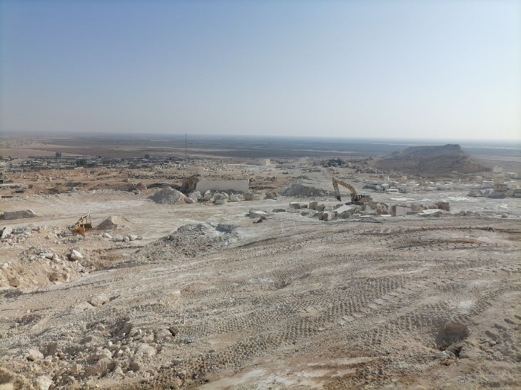 بازدید مدیر برنامه‌ریزی و نظارت راهبردی شرکت توسعه معادن و صنایع معدنی کردستان از محدوده معدنی کوه سفید واقع در استان قم